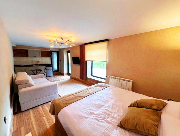 سوئیت لوکس روماک